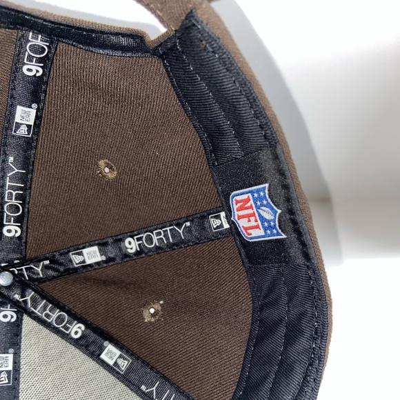 Autographed Cleveland Browns Hat - Picture 6 of 7